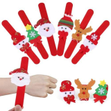 36 Pezzi Gadget Natale per Bambini, Regalini Natalizi Pensierini Braccialetti Babbo Natale