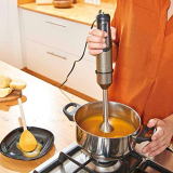 BLACK+DECKER BXHBA1000E Frullatore a Immersione, 1000 W, Inox/Plastica, Nero/Acciaio