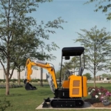 Mini escavatore cingolato da 1,5 tonnellate – Mini scavatore efficiente per scavare, paesaggistica e progetti di costruzione – Macchina movimento terra compatta per spazi ristretti