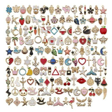 Set 150 ciondoli smaltati per creazione gioielli fai-da-te – accessori per braccialetti, collane e orecchini – charms in lega e portachiavi – per feste e regali