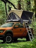 Tenda da tetto per pick-up con scala telescopica pieghevole, ideale per campeggio selvaggio e avventure di viaggio