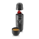 WACACO Minipresso NS, Caffettiera Portatile, Macchina Espresso Portatile, Compatibile con Capsule *Nespresso®* (capsule originali NS e compatibili), Caffettiera da Viaggio, Azionabile Manualmente